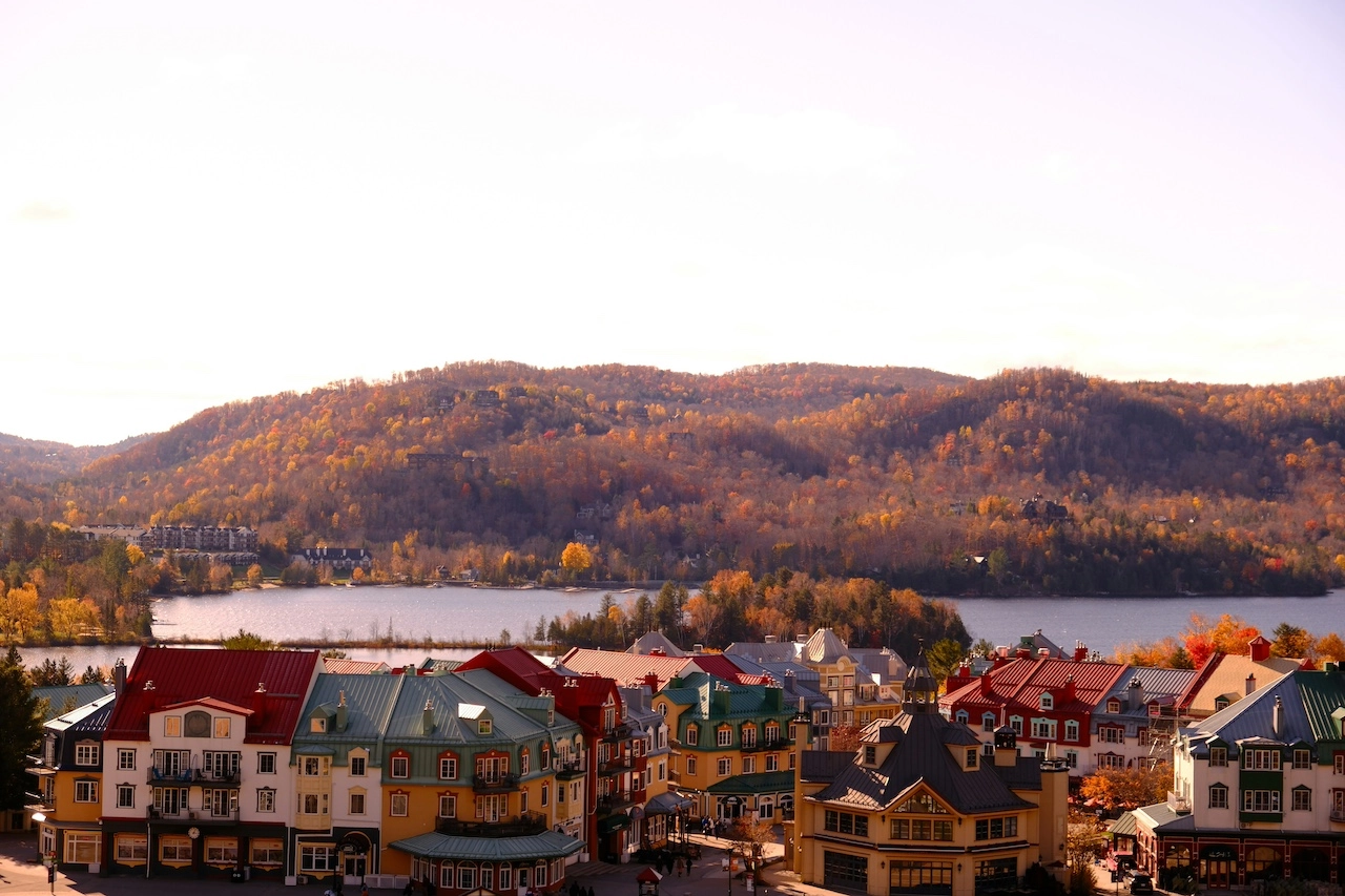 Don’t Get Soaked! Preparing Your Roof for the Canadian Winter image